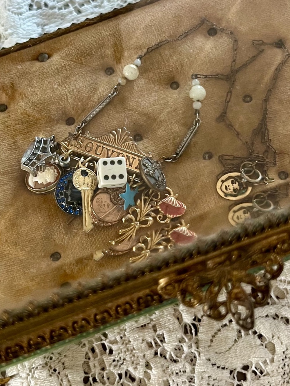 NECKLACE vintage Souvenir Handmade ONE OF A KIND - Picture 2 of 12